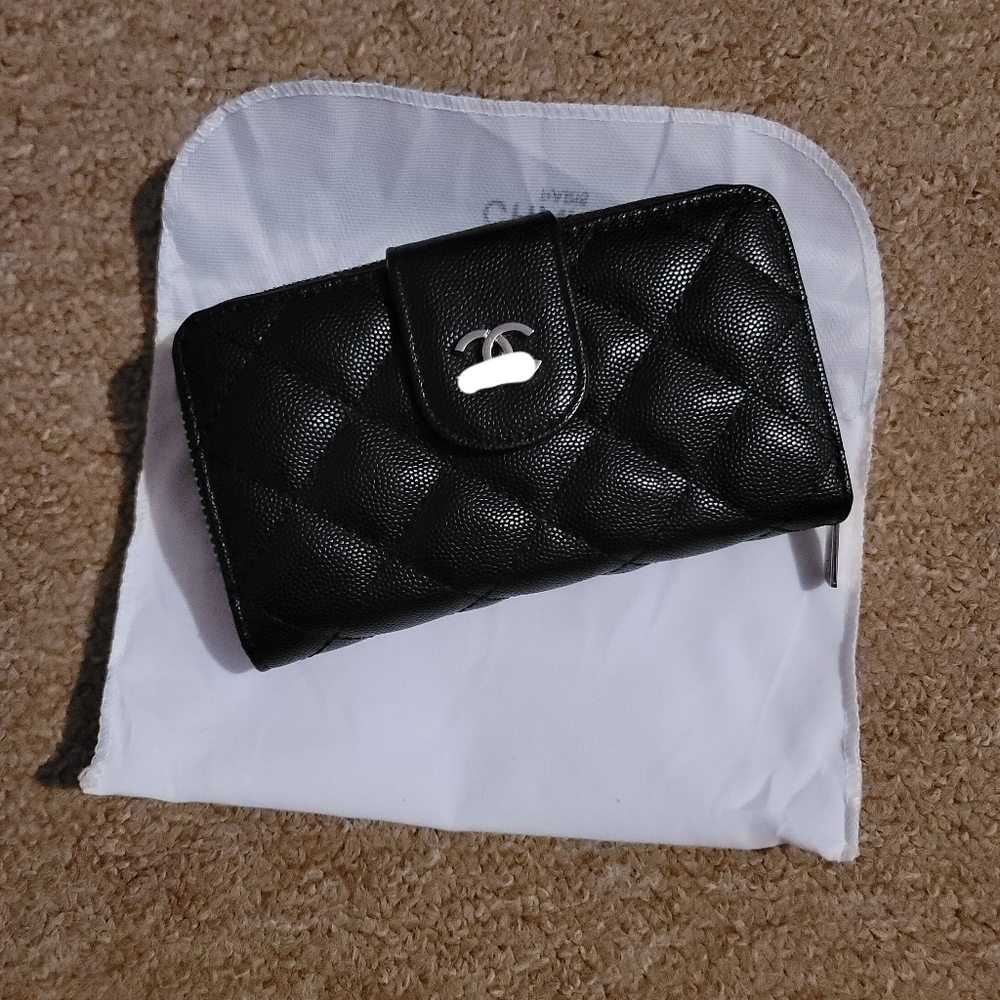 Black wallet